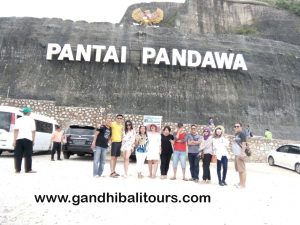 pantai-pandawa-bali